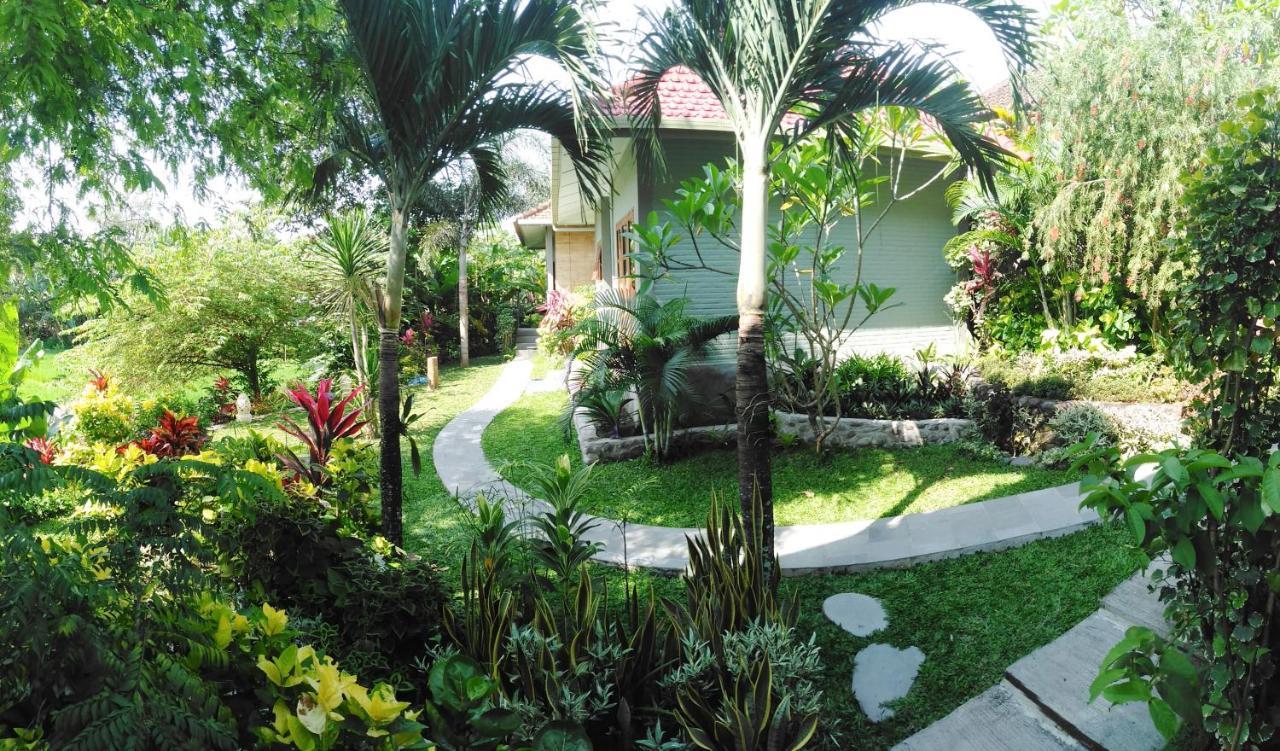 Medewi Beach View Villa Jembrana エクステリア 写真